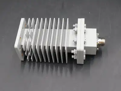 How to Reduce Signal Reflection Using Coaxial Fixed Attenuators？